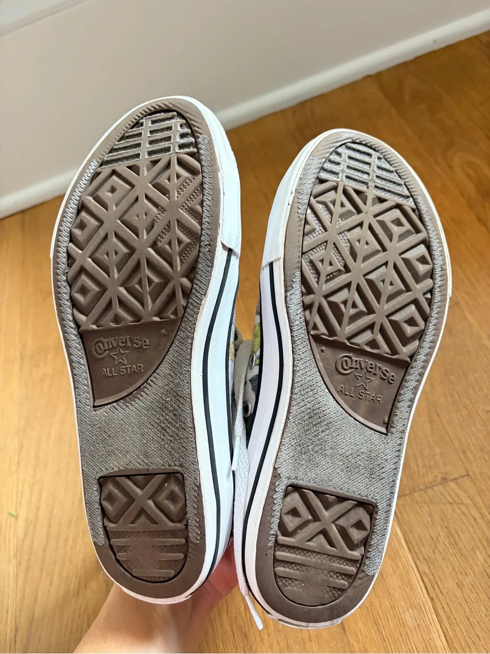 Converse Zoo Animal Themed Sneakers Boys Kids Youth 3 White High Tops
